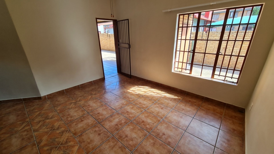 2 Bedroom Property for Sale in Die Bult North West